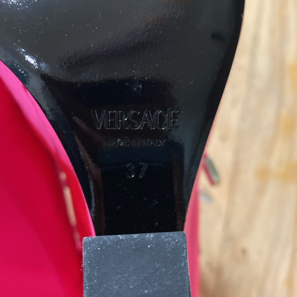 Versace Tempest Hot Pink Satin Platform Shoes - Picture 9 of 16
